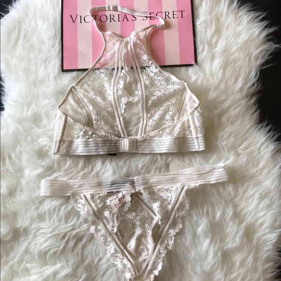 Brand new Victoria’s Secret lace Lingerie set - Picture 4 of 5